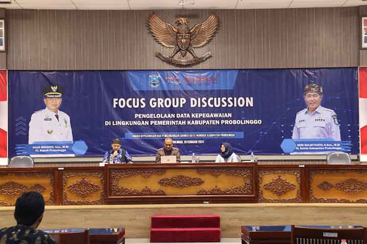 DISKUSI: FGD Pengelolaan Data Kepegawaian di lingkungan Pemkab Probolinggo bersama BKN Regional II Surabaya Tahun 2024.