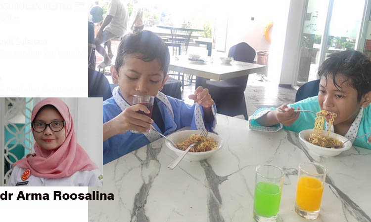 JAGA KONDISI: Berlibur dengan mengajak anak memang mengasyikkan, tetapi tetap prepare sebelum berangkat. Inset:, Direktur RSUD Bangil dr Arma Roosalina.