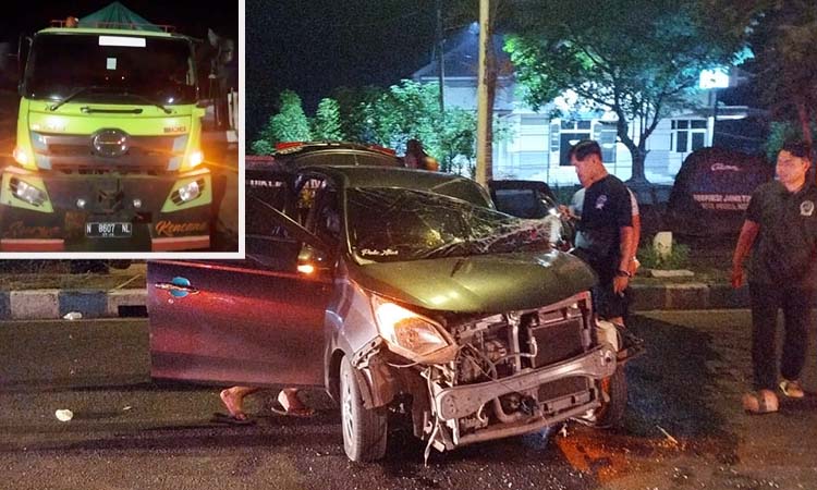 RINGSEK: Kondisi Daihatsu Sigra usai menabrak bagian belakang truk parkir di tepi jalan Soekarno-Hatta, Pilang, Kota Probolinggo.