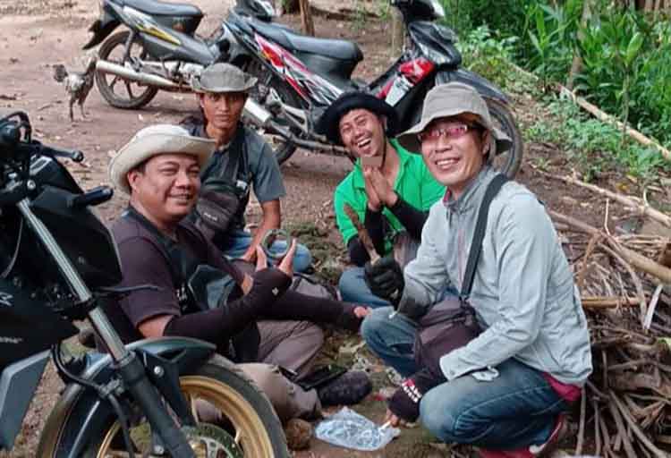SIAP BERBURU: Komunitas PJSP siap-siap menelusuri jejak sejarah di Kabupaten Pasuruan.