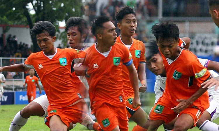 AYO PESTA: Dari kiri, M. Rexa Abdi Nagroh, Ricko Hardiansyah, Nurhaqiqi.