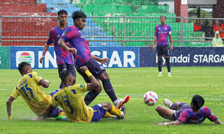 TURUN KASTA: RANS Nusantara yang sudah pasti terdegradasi ke Liga 3 musim depan.