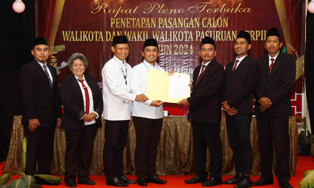 BAKAL MEMIMPIN: Penetapan Adi Wibowo dan M Nawawi sebagai pemenang Pilwali Pasuruan yang dilakukan KPU.