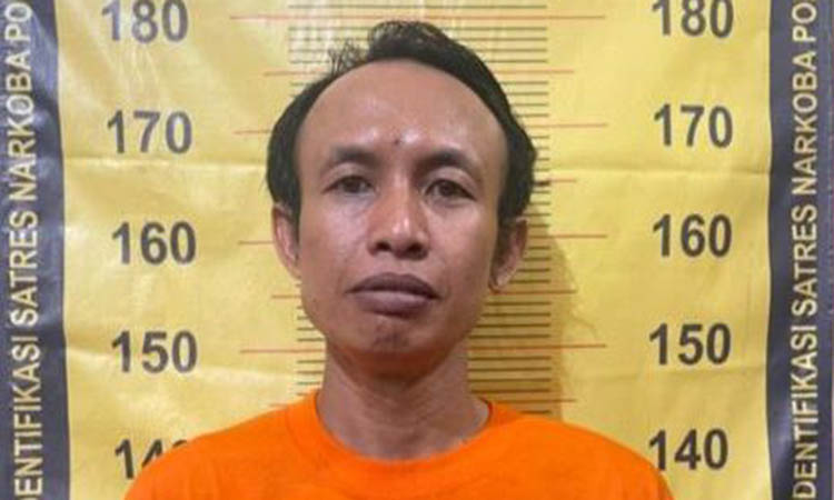 DIAMANKAN: Tersangka Yus Alfian, 39, warga Desa Sidowayah, Kecamatan Beji harus meringkuk di tahanan atas kasus penyalahgunaan narkoba, jenis sabu-sabu.