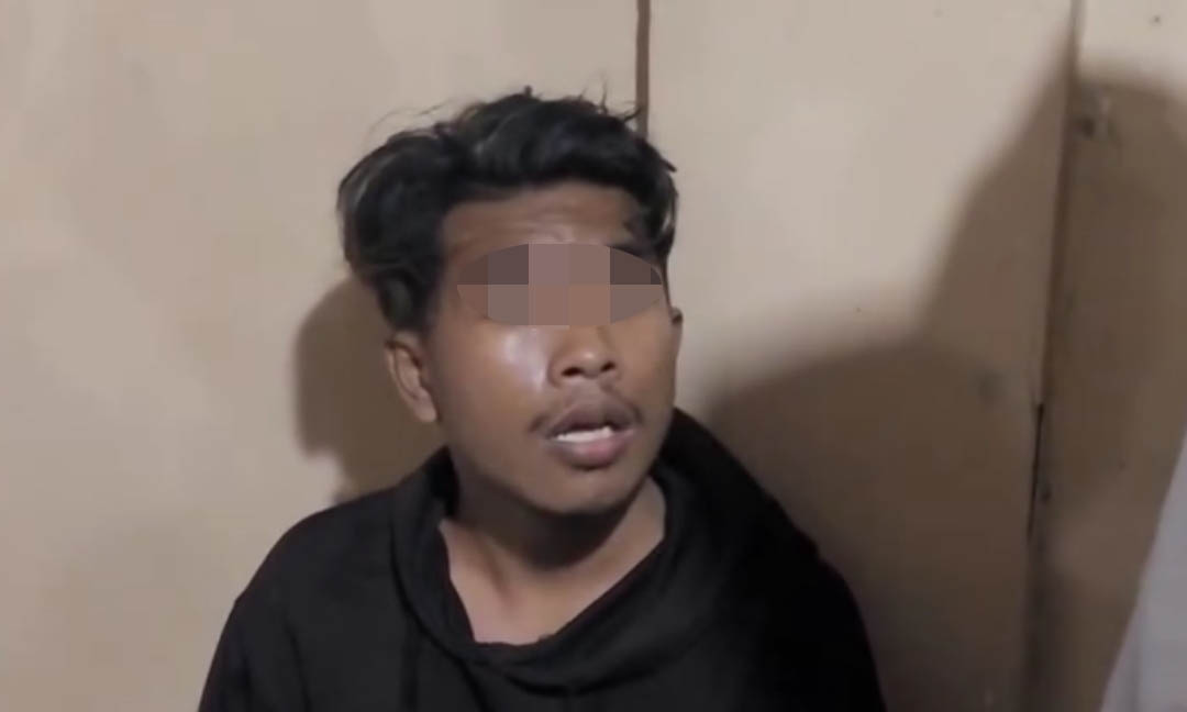TAK BERKUTIK: AG pelaku curanmor saat diamankan massa setelah tepergok mencuri motor di Desa Brani Kulon, Kecamatan Maron.