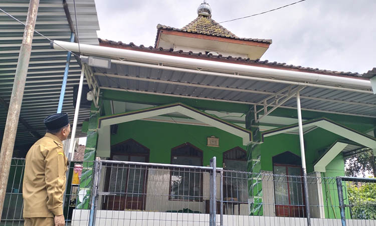 BERTAHAN: Musala Kiai Jamal di Desa Karangsono, Kecamatan Sukorejo, Kabupaten Pasuruan, yang masih berdiri kokoh saat ini. Musala ini sempat dimanfaatkan sebagai masjid.
