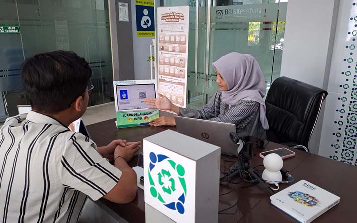 PENYESUAIAN LEBARAN: Pelayanan JKN di BPJS Kesehatan Cabang Pasuruan, beberapa waktu lalu. Selama libur Lebaran, pelayanan dipastikan tetap berjalan.