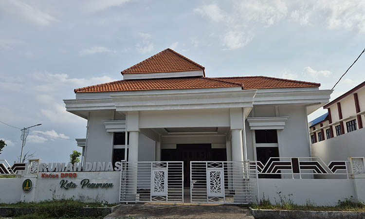 DIFUNGSIKAN: Rumdin ketua DPRD Kota Pasuruan yang mulai difungsikan. Meski begitu, butuh beberapa hal sebagai penunjang. Termasuk pengamanan.