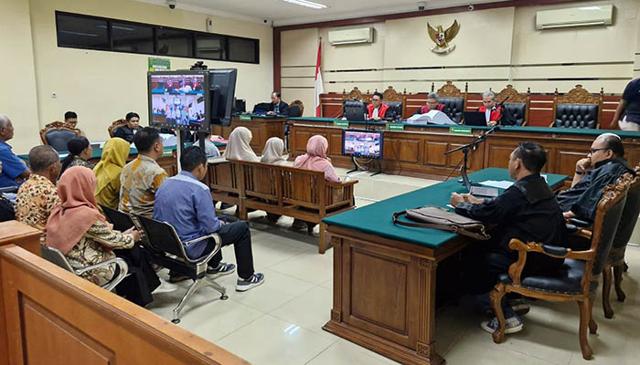 Sejumlah saksi memberikan keterangan dalam sidang lanjutan korupsi PKBM di Kabupaten Pasuruan, Rabu (23/4). (Istimewa)