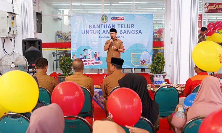 Wali Kota Pasuruan Adi Wibowo saat memberi sambutan.