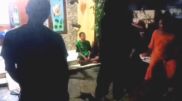 DIAMANKAN: DN, warga Kecamatan Sumberasih, Kabupaten Probolinggo, diamankan Polres Probolinggo Kota, Jumat (16/5) malam.