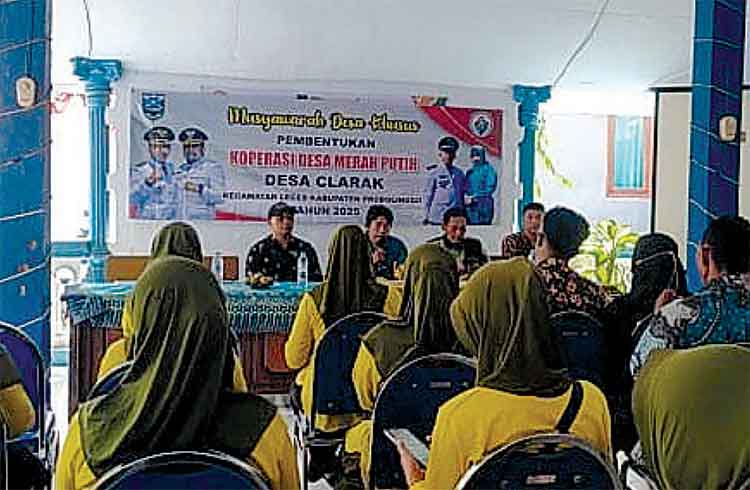 PERSIAPAN: Pemerintah Desa Clarak menggelar Musyawarah Desa (Musdes) terkait persiapan pembentukan Koperasi Merah Putih, beberapa waktu lalu.