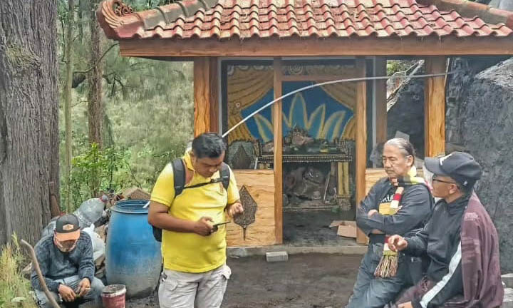 KOKOH: Bangunan pendopo punden Desa Ngadisari yang sudah terbangun. Bangunan ini menjadi salah satu sasaran pembangunan fisik pemerintah desa.