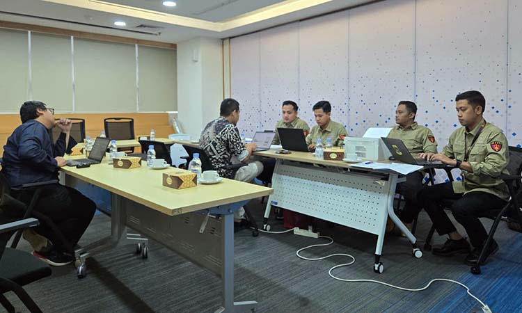 MINTA KETERANGAN : Penyidik Kejari Kabupaten Probolinggo memeriksa saksi dari Sekretariat Ditjen PAUD, Dikdas, dan Dikmen di Kemdikbud Ristek.
