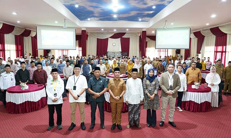 PELATIHAN : Training of Trainers (ToT) Literasi Keuangan Pasar Modal kepada lebih dari 150 Penyuluh Agama dan Takmir Masjid se-Kota Pasuruan.