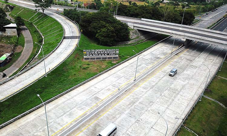 1.	JALUR VITAL: Keberadaan Jalan Tol Gempol-Pandaan yang merupakan akses penting dalam menopang pengembangan wilayah Segitiga Emas di Jawa Timur.