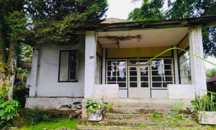 SEKARANG: Gedung Aviland atau eks pabrik kopi Ayer Dingin pada tahun 2021. Bangungan tersebut kini dimanfaatkan sebagai kantor perusahaan kayu.