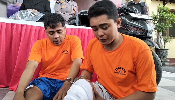 SUDAH DIVONIS: Moh. Rosiamin, dan Dian Alfa, warga Desa Condong, Kecamatan Gading pelaku pencurian motor. Mereka berdua divonis lebih ringan dari tuntutan.