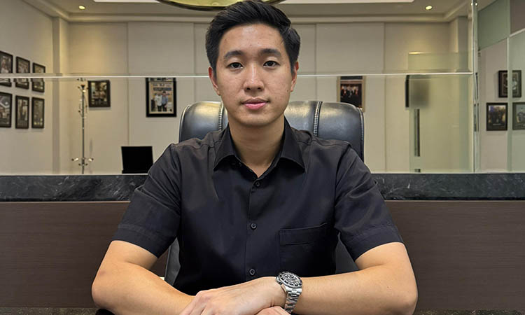 Kuasa Hukum PT Jawa Pos Daniel Julian Tangkau, S.H., M.Kn., LL.M.