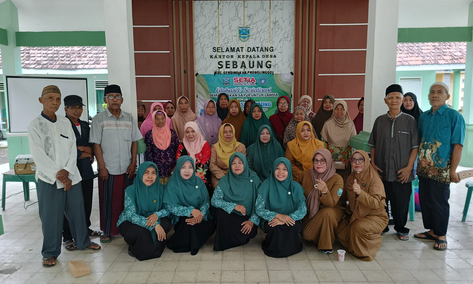PEDULI LANSIA: PKK Desa Sebaung bersama Kader Posyandu konsisten dengan program Sebaung Cinta Lansia (SETIA).