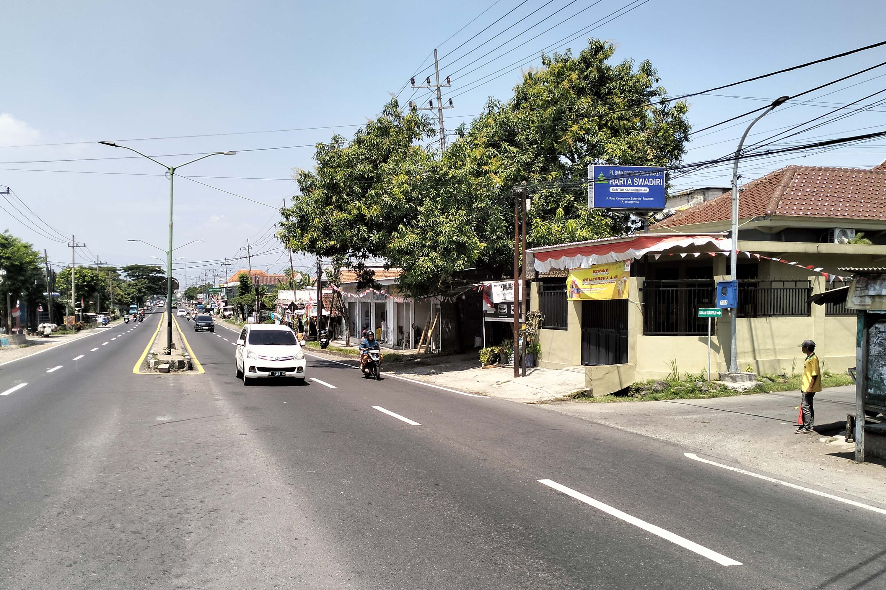 Simpang 3 Sukoreno, Sukorejo, Kabupaten Pasuruan yang jadi akses masuk ke jalan tembus Sukorejo Pasuruan-Batu. 