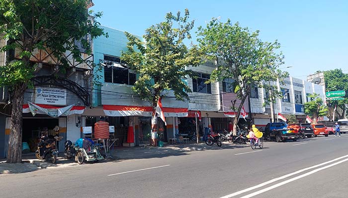 Deretan ruko di kawasan Pasar Gotong Royong Kota Probolinggo.