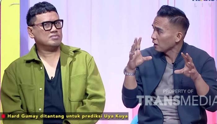 Cuplikan saat Uya Kuya diramal Hard Gumay di tayangan Pagi-Pagi Ambyar Trans TV. (Insert)