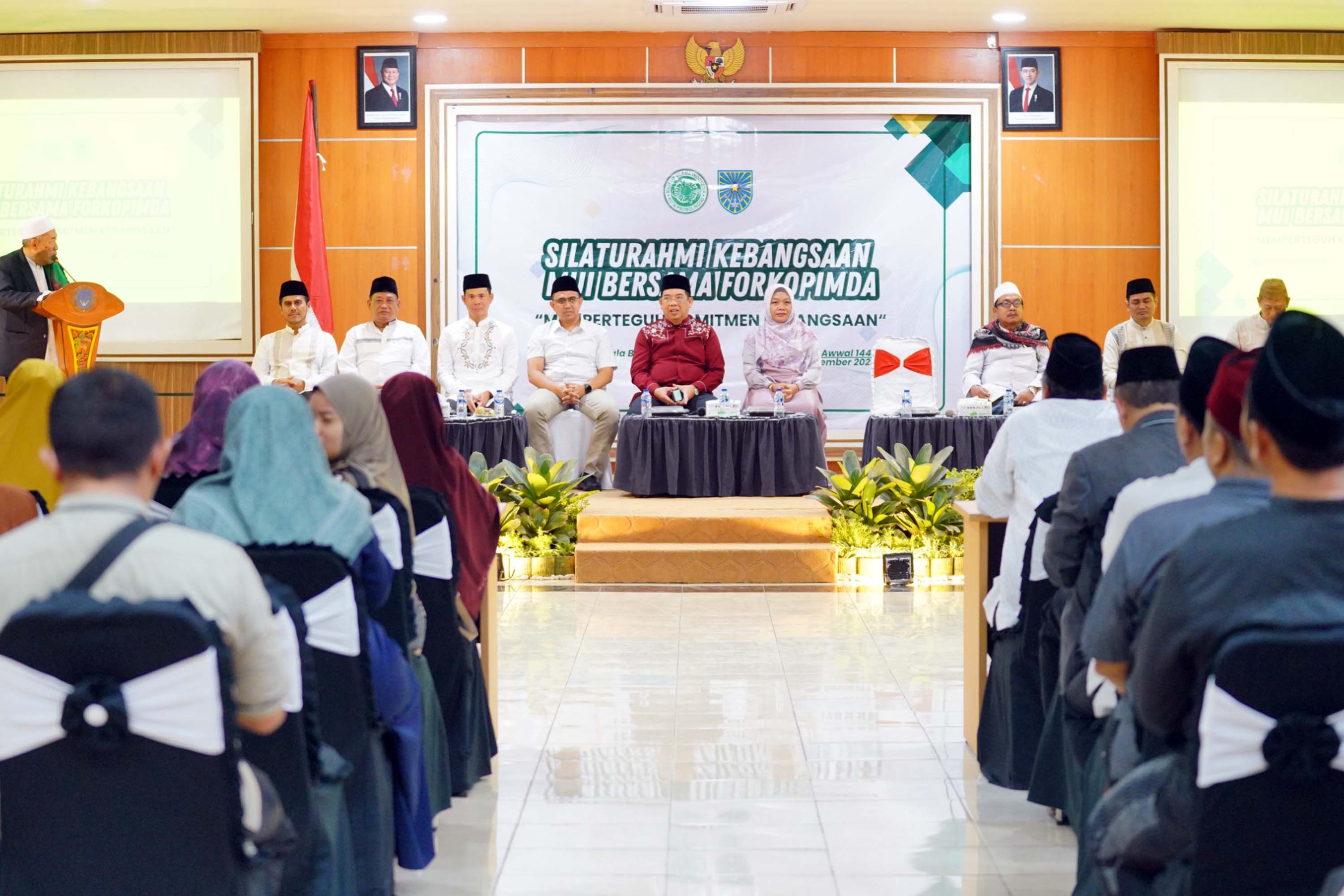 TENTRAM: Dewan Pimpinan Majelis Ulama Indonesia (MUI) Kota Probolinggo menggelar silaturahim kebangsaan bersama Forum Komunikasi Pimpinan Daerah (Forkopimda) pada Kamis (4/9) malam
