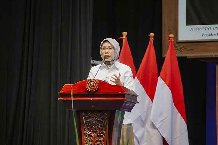 SAMBUTAN: Kepala Perwakilan Bank Indonesia Malang m menyampaikan sambutan dalam CBP Rupiah Kebangsaan.