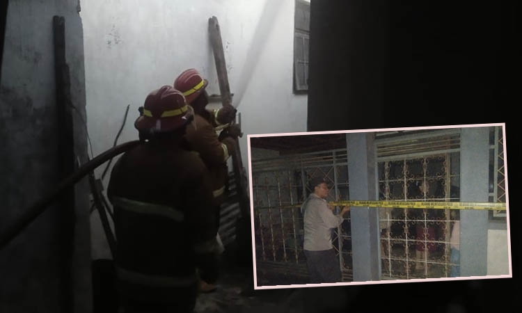 SEBELUM PADAM: Personel damkar melakukan pembasahan dengan menyiram bagian rumah milik Suwari yang terbakar Minggu (5/10) sore. Inset, Garis polisi yang dipasang di rumah korban.
