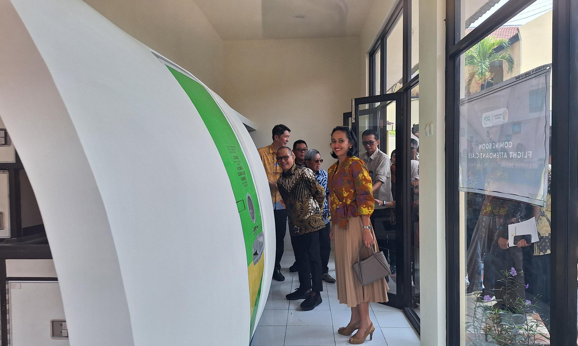 TINJAU: Menteri Pelindungan Pekerja Migran Indonesia (P2MI) RI, Mukhtarudin, saat melakukan pengecekan terhadap sejumlah fasilitas pelatihan bagi calon PMI.