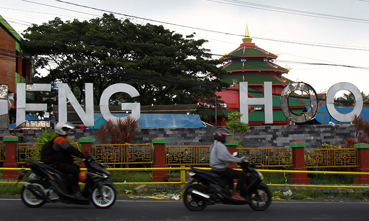 IKON PANDAAN: Tampak depan kawasan Cheng Hoo Pandaan yang sekarang menjadi destinasi wisata. Lokasi ini perlu penambahan ruang ruang terbuka hijau.