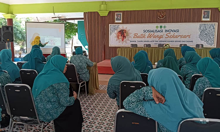 EDUKASI: Kegiatan sosialisasi yang dilakukan Puskesmas Bangil untuk memberikan edukasi kepada kader-kader kesehatan.