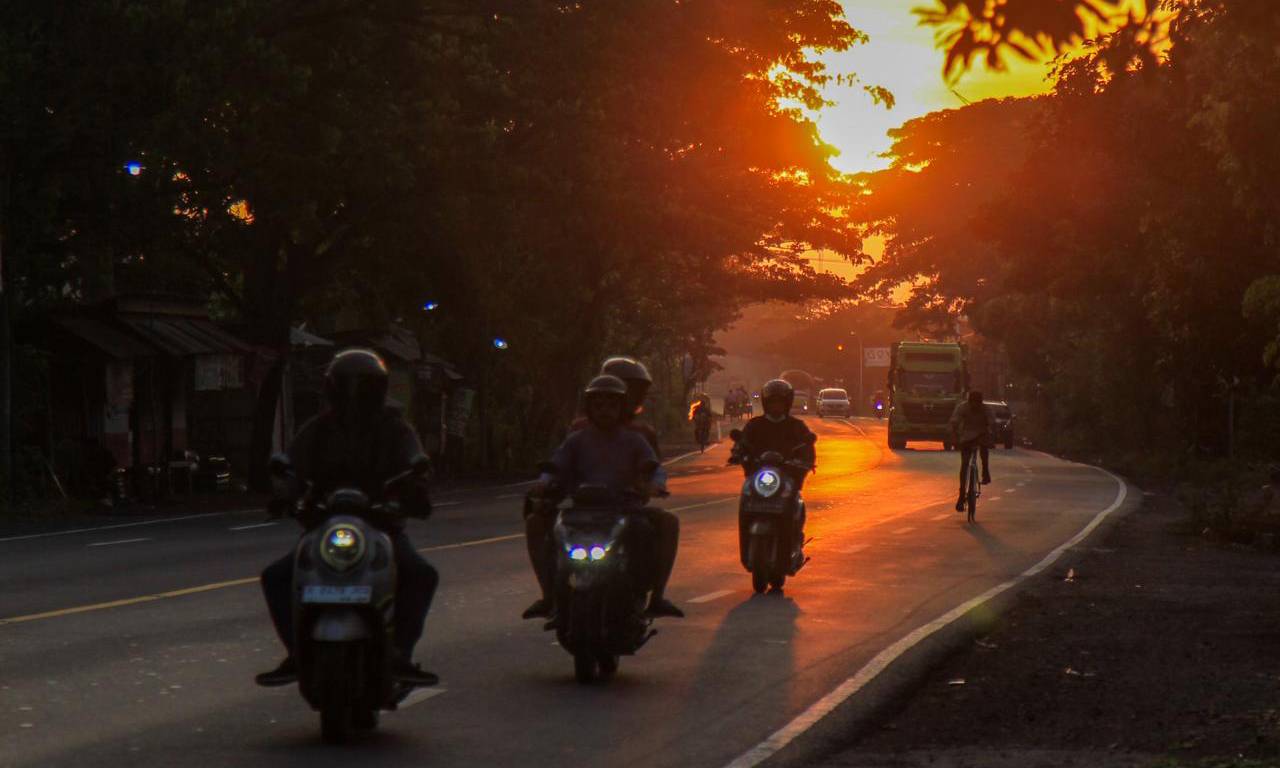 CERAH: Cuaca di Kota Probolinggo tampak cerah. Namun, BPBD tetap waspada terhadap cuaca ekstrem.