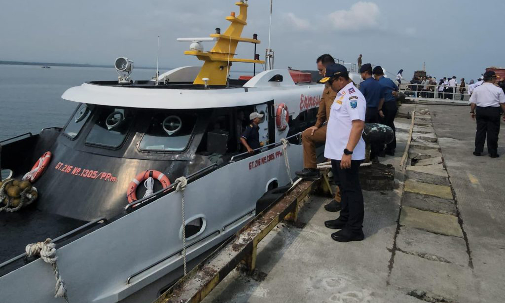 ARMADA LAUT: Kapal Cepat Trans Jatim &ldquo;Express Bahari&rdquo; sudah beroperasi di Pelabuhan Delta Arta Bahari Nusantara Probolinggo.