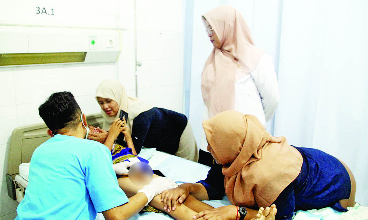 KHITAN MASAL: UOBK RSUD dr. Mohamad Saleh bekerja sama dengan Baznas Kota Probolinggo menggelar bakti sosial khitanan massal sebagai rangkaian Hari Jadi ke-94 UOBK RSUD dr. Mohamad Saleh, Rabu (10/12)