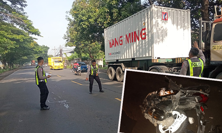 Petugas lantas saat melakukan olah TKP. Inset, kondisi motor korban yang alami ringsek parah.
