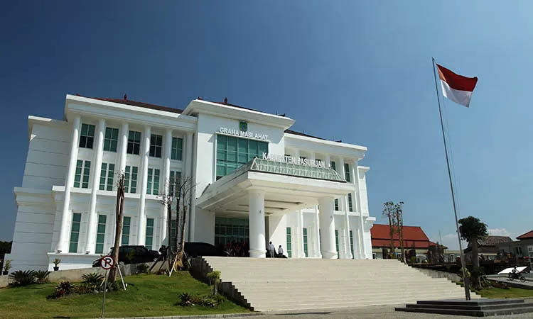 Kantor Bupati Pasuruan di kompleks perkantoran Raci, Bangil.