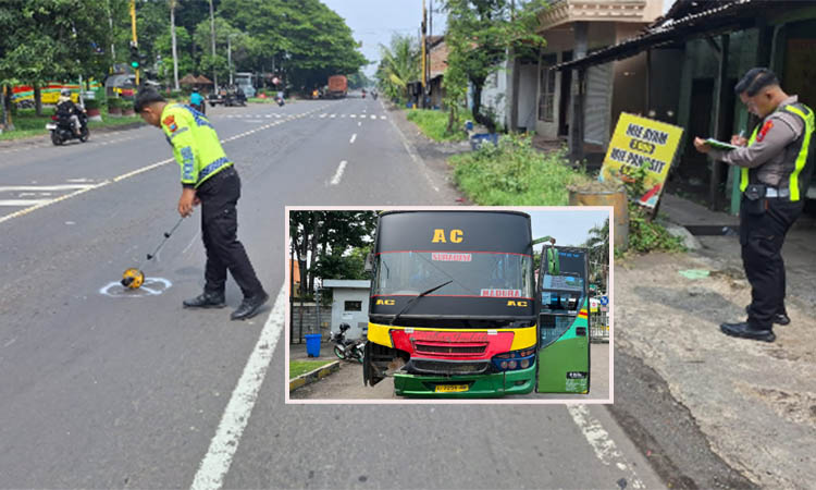 LOKASI KEJADIAN: Personel Satlantas Polres Pasuruan Kota melakukan olah TKP di Jalan raya Rejoso, Rabu (31/12) pagi. Inset, Bus Hino yang ditabrak pemotor.