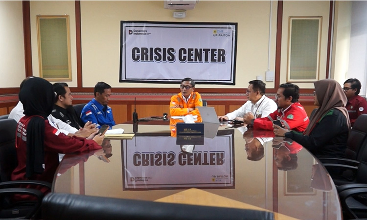 RILIS: Press Release terkait simulasi pemulihan blackout yang dipimpin oleh Senior Manager UP Paiton, Dwi Juli Harsono