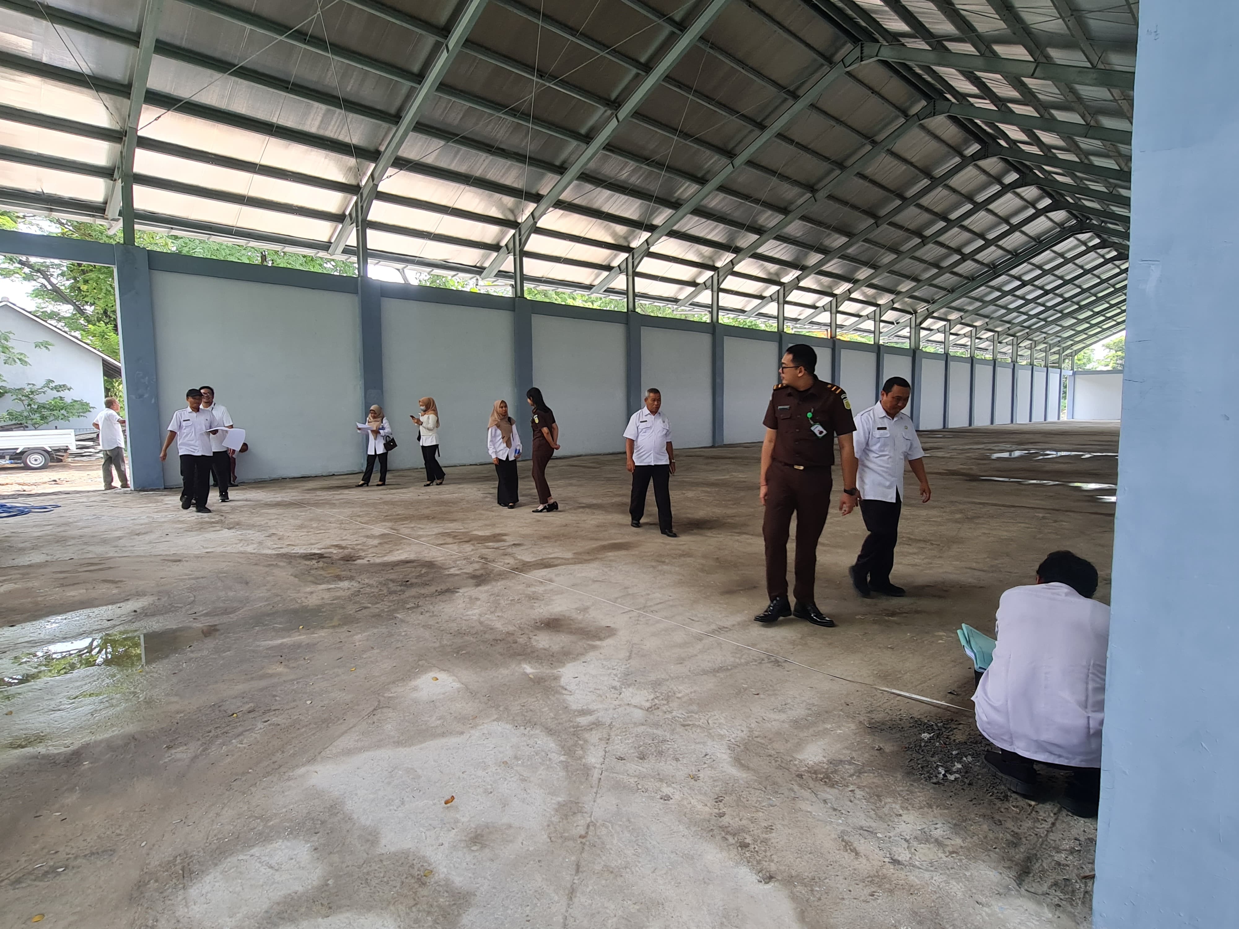 Proyek hanggar mesin Refuse Derived Fuel (RDF) milik Dinas Lingkungan Hidup (DLH) Kota Probolinggo akhirnya rampung dibangun.