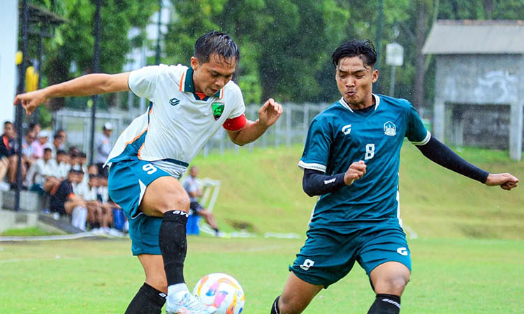 TANGKAS: Ricko Hardiansyah, punggawa Pasuruan United yang diharapkan bisa mengobrak-abrik pertahanan Triple&rsquo;S Kediri.