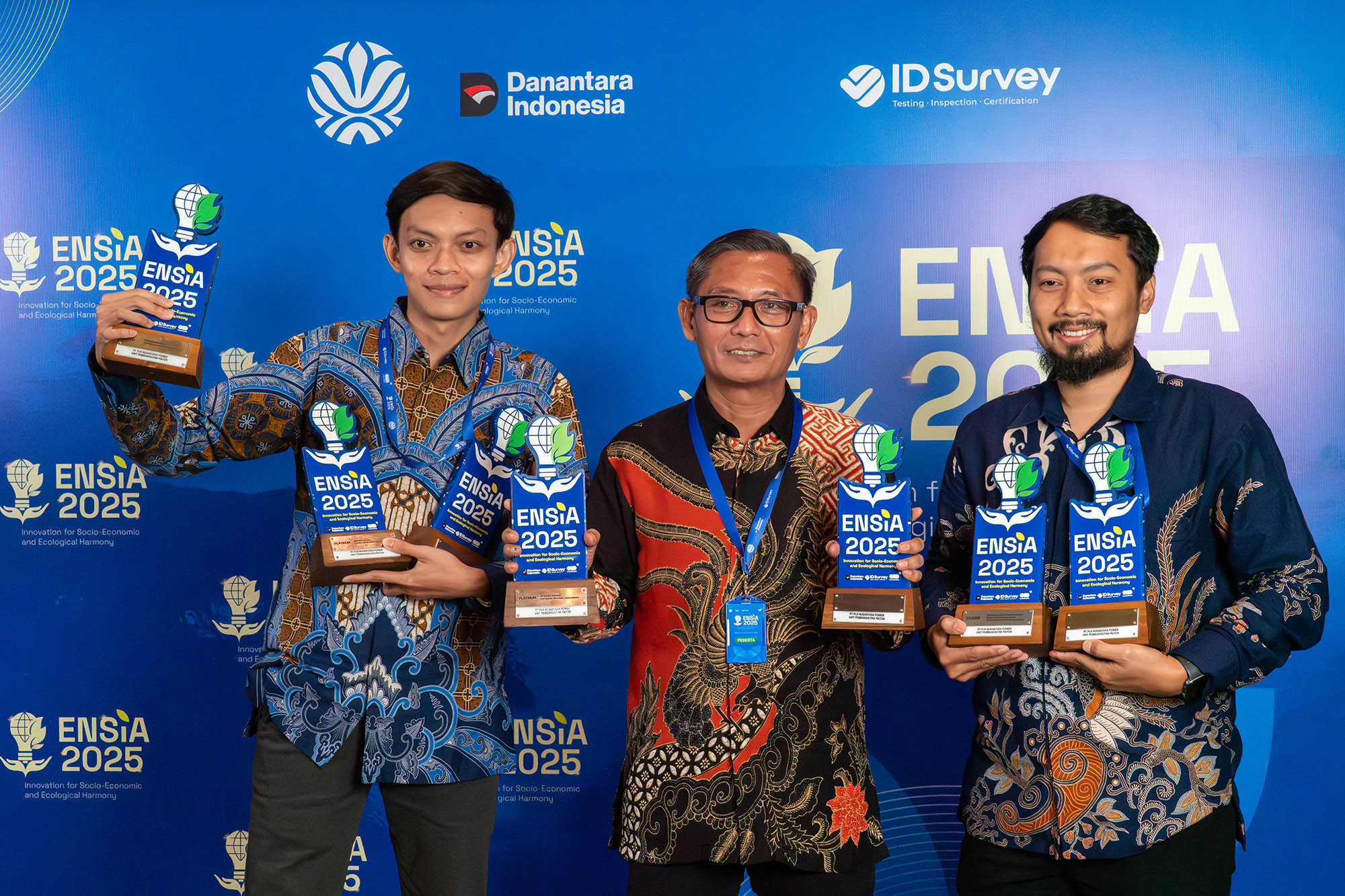 PENGHARGAAN: PLN Nusantara Power UP Paiton berhasil meraih penghargaan di Enviromental & Social Innovation Awards (ENSIA) 2025.