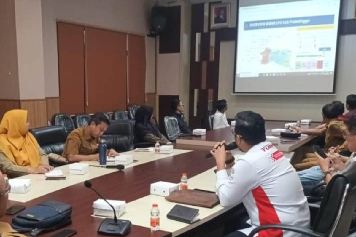 ATUR STRATEGI: Rakor kuota dan tata kelola penyaluran elpiji tabung 3 kilogram bersubsidi bagi konsumen tertentu yang digelar Pemkab Probolinggo beberapa waktu lalu.