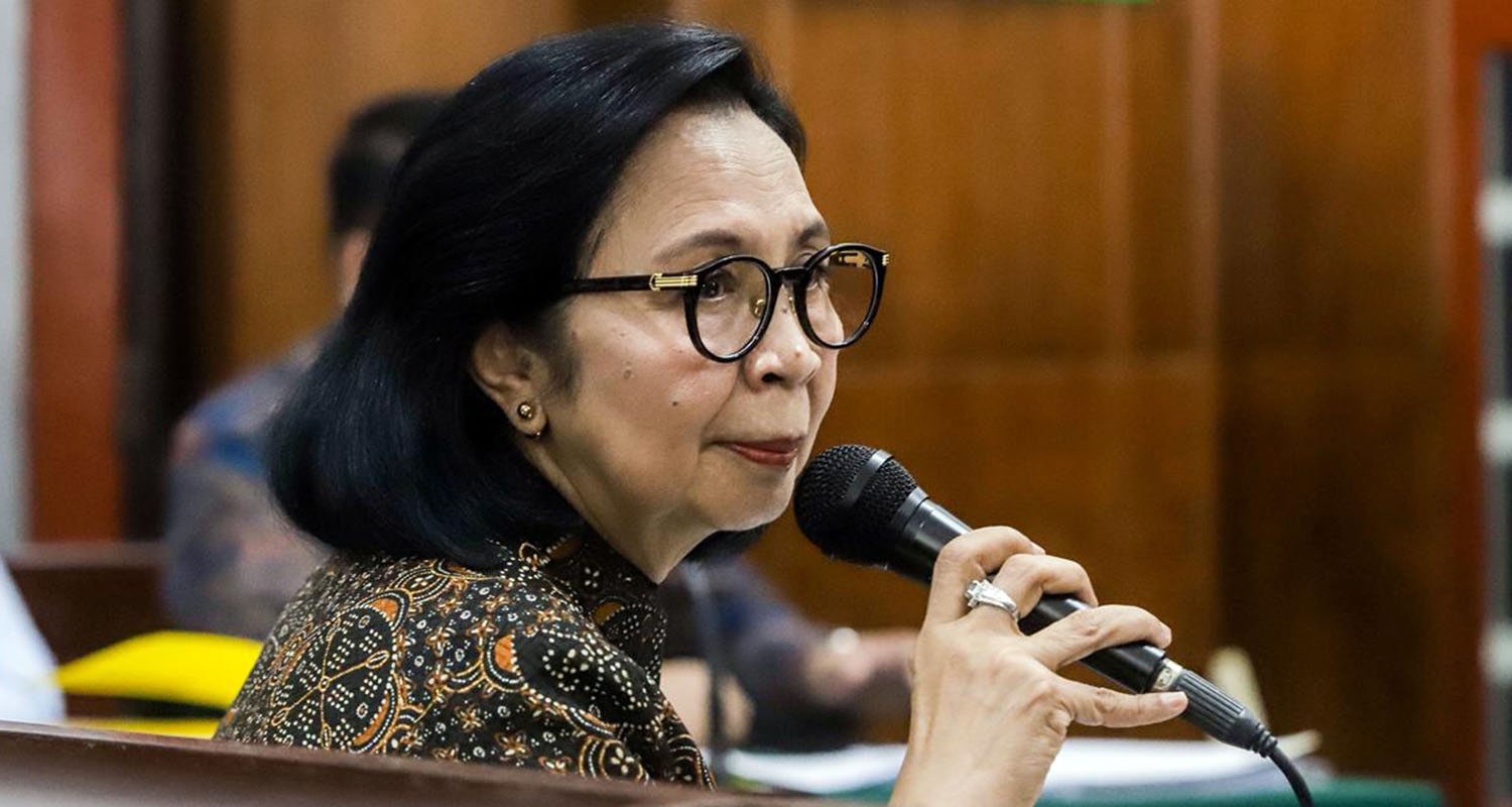 Guru Besar Hukum Keperdataan Universitas Indonesia (UI) Rosa Agustina saat memberikan keterangan. (Alfian Rizal/ Jawa Pos)