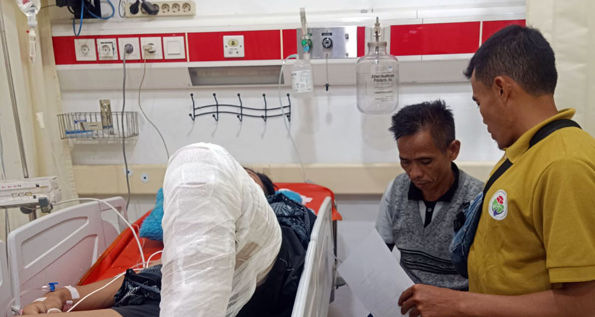 Salah satu santri saat dirawat di RSUD Bangil usai kesetrum. (Istimewa)