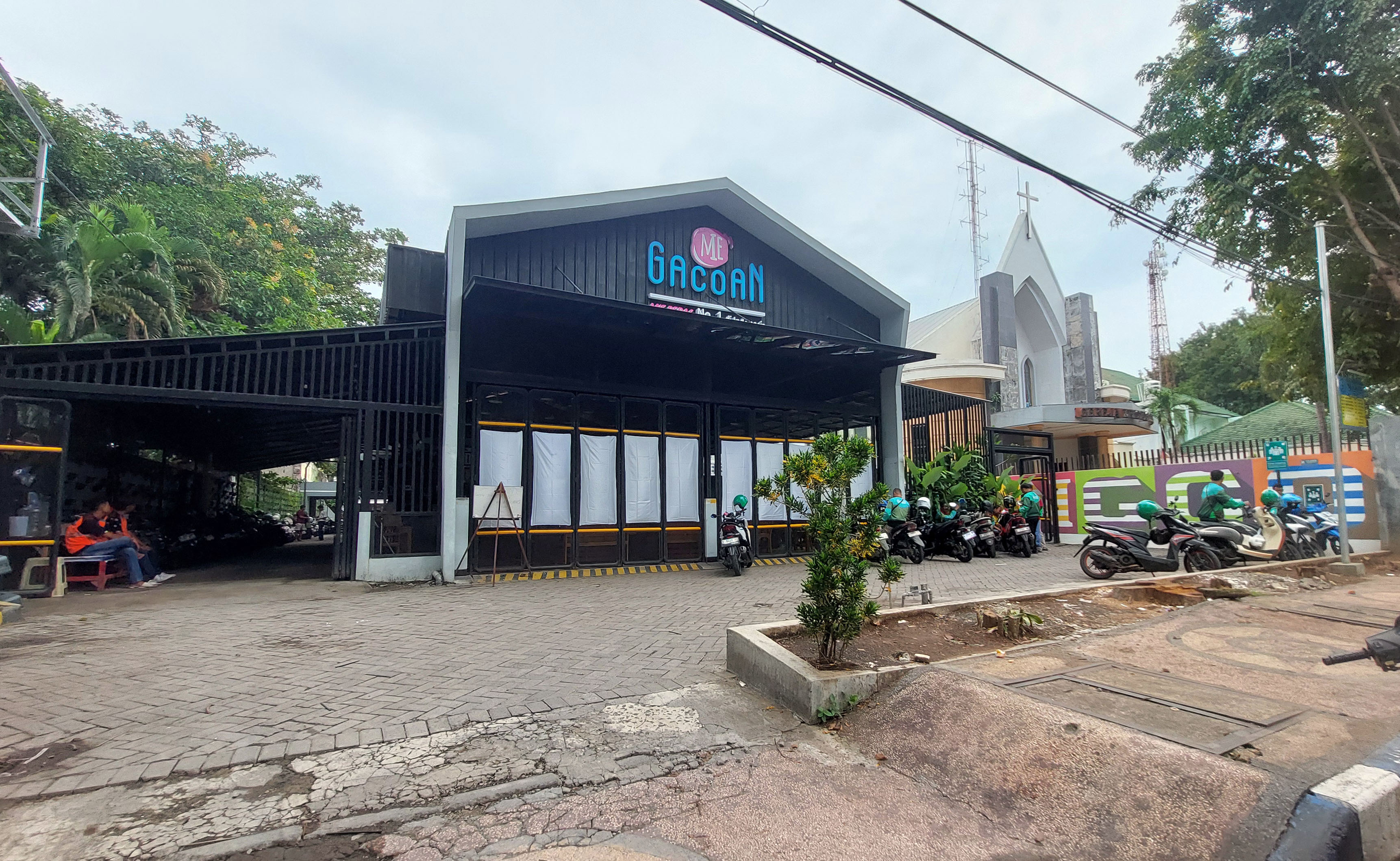 KEMBALI JADI SOROTAN: Mie Gacoan Probolinggo yang kembali dapat SP meski baru buka lagi dua pekan lalu.