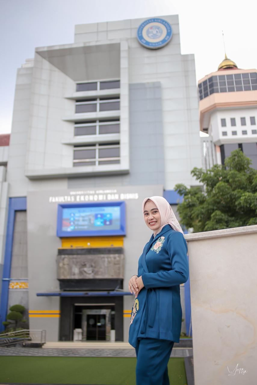 Dr. Tyas