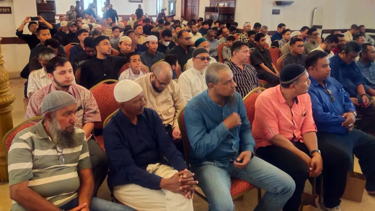 AKRAB: Para tamu yamg hadir dalam acara silaturrahmi yang diselenggarakan oleh PC Al Irsyad Al Islamiyyah Kota Pasuruan tampak guyub