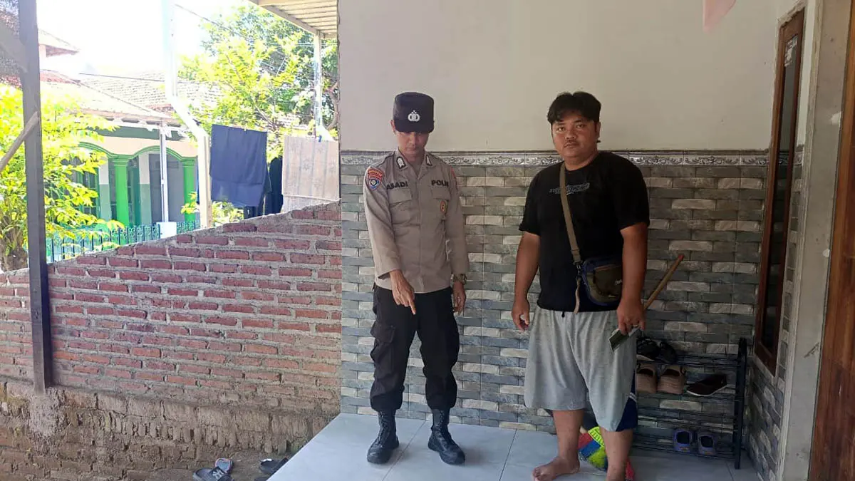 TUNJUKKAN: Lokasi hilangnya motor korban. Saat ini, petugas masih melakukan pendalaman. (Polres Pasuruan Kota for Radar Bromo)
